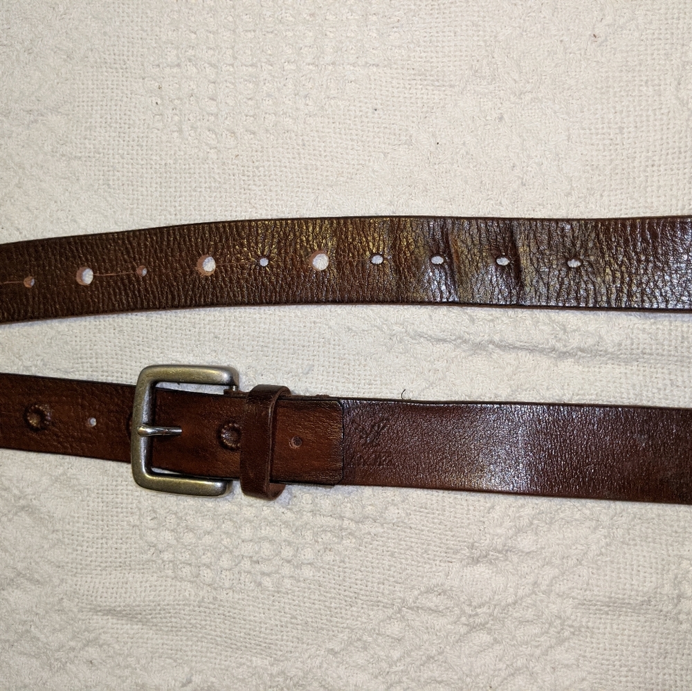 🎸🎶 leather guitar strap 🎶🎸